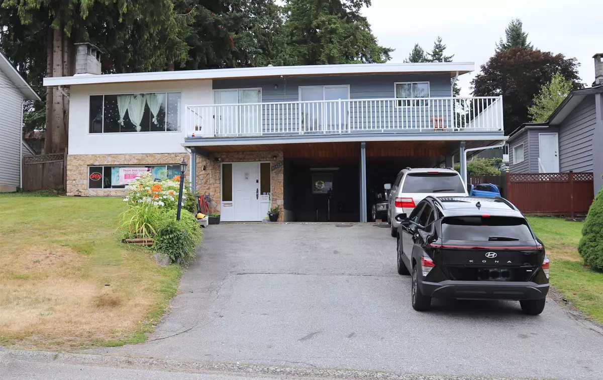 Surrey, BC V3R 2G5,13426 112a AVE
