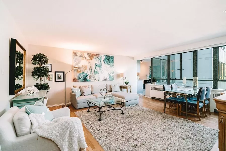 1445 Marpole AVE #310, Vancouver, BC V6H 1S5