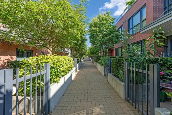 Vancouver, BC V5Z 3G9,6426 Ash ST