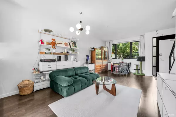 Vancouver, BC V5Z 3G9,6426 Ash ST
