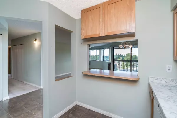 31955 Old Yale RD #704 Abbotsford, BC V2T 4N1