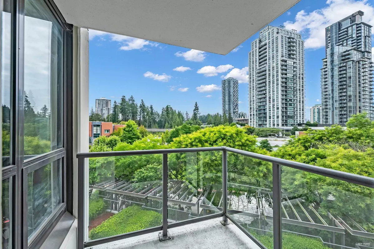 Coquitlam, BC V3B 0B3,2982 Burlington DR #609