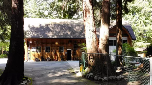 Gibsons, BC V0N 1V0,1371 Sunshine Coast HWY
