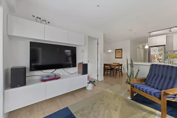 Vancouver, BC V5N 1E1,1661 E 2nd AVE #107
