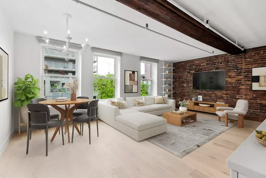 150 Alexander ST #403, Vancouver, BC V6A 1B5
