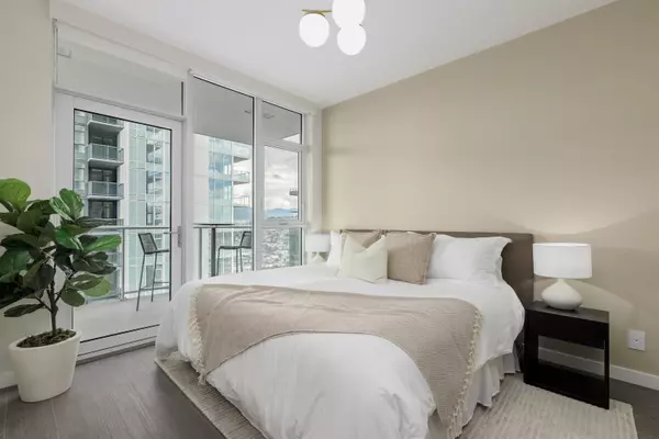 Burnaby, BC V5C 0N8,2108 Gilmore AVE #4611