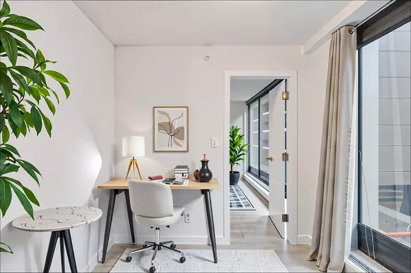 Vancouver, BC V6Z 1W1,1133 Hornby ST #509