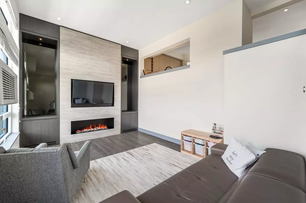 Surrey, BC V3X 0J2,14057 60a AVE #42