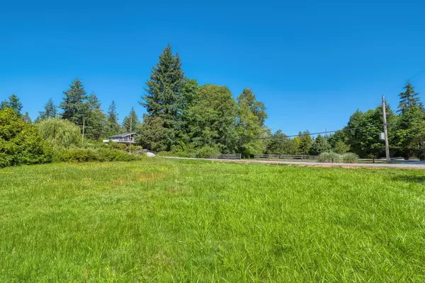 12810 Mainsail RD Madeira Park, BC V0N 2H1