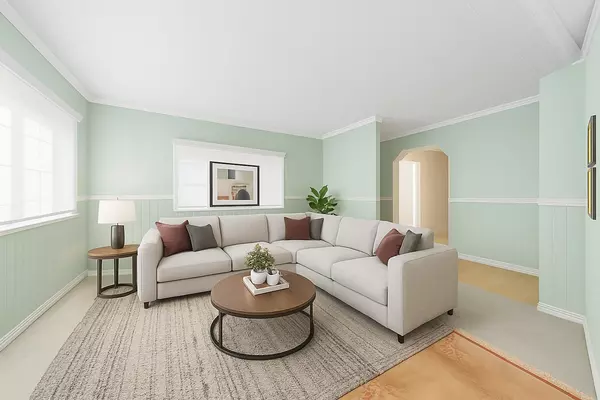 145 King Edward ST #5, Coquitlam, BC V3K 6K9