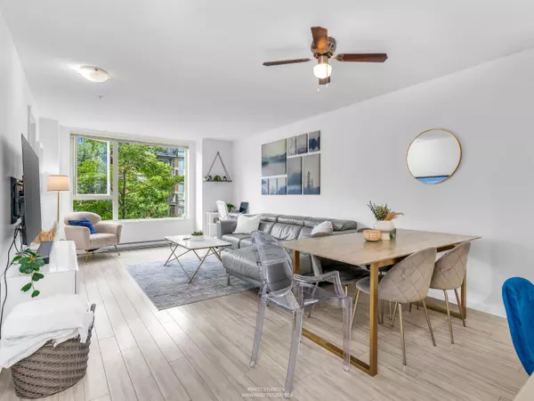 Coquitlam, BC V3B 0J2,1128 Kensal PL #202