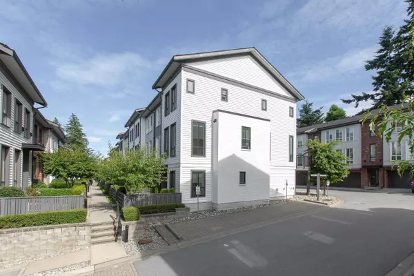 Surrey, BC V3Z 0X4,15828 27 AVE #84