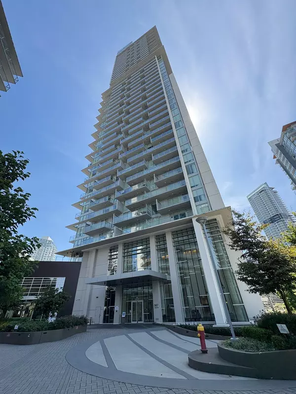 567 Clarke RD #31xx, Coquitlam, BC V3J 0K7