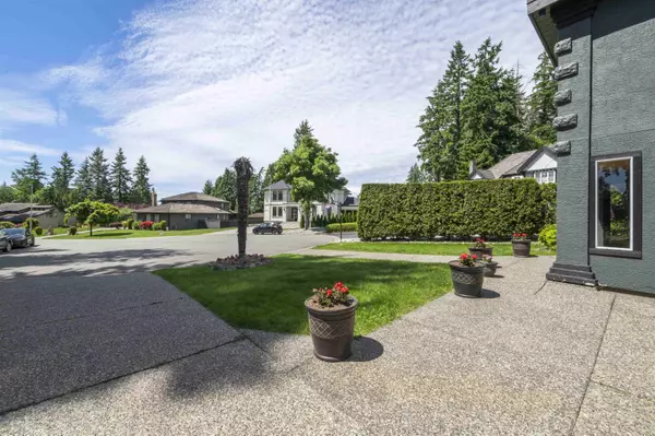 Surrey, BC V3X 3G8,5788 126 ST