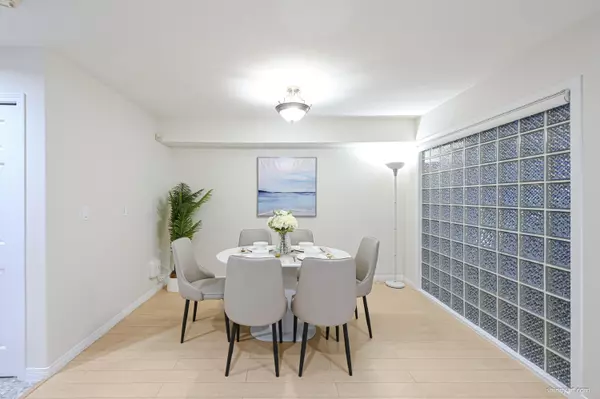 Richmond, BC V6Y 1X9,7711 Moffatt RD #1