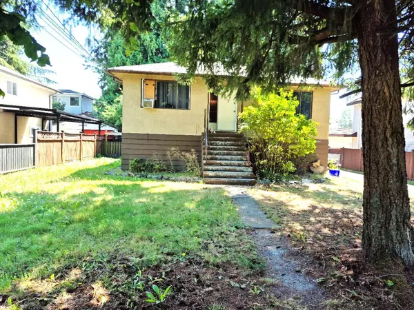 11220 82 AVE, Delta, BC V4C 2B7