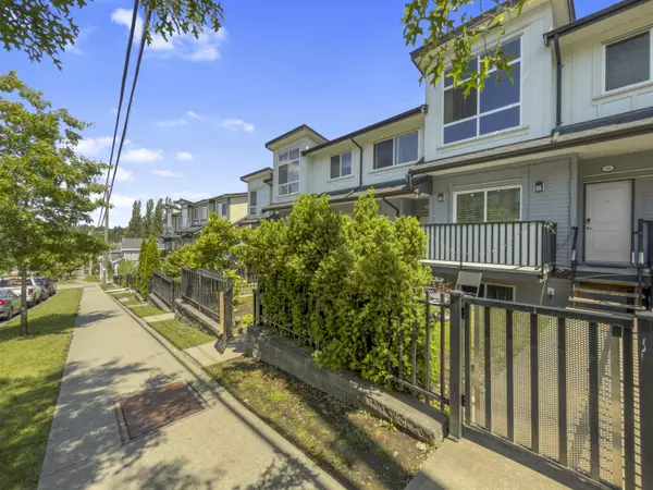 Surrey, BC V3X 0H9,6162 138 ST #13