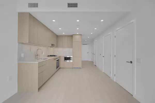 Coquitlam, BC V3J 0T1,626 Claremont ST #2501