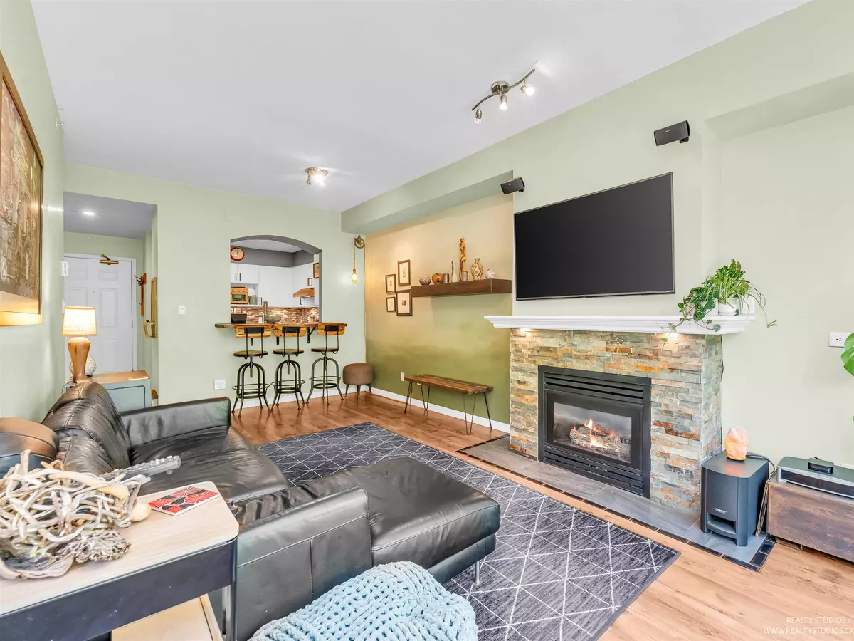 North Vancouver, BC V7G 2S5,3600 Windcrest DR #514
