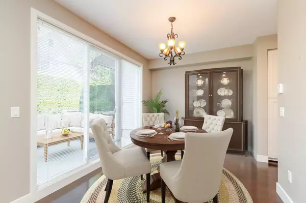 2501 161a ST #22 Surrey, BC V3S 7Y6