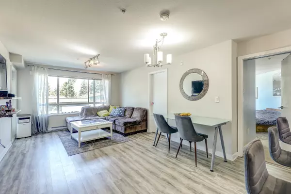 7511 120 ST #211, Delta, BC V4C 0C1