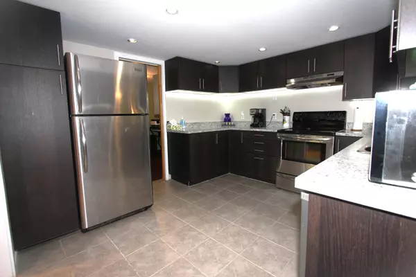 Mission, BC V2V 4X7,32361 Mcrae AVE #43