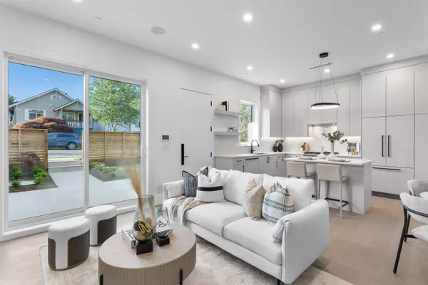 Vancouver, BC V5K 2K4,2864 E Georgia ST #1