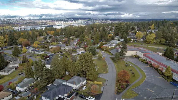 Delta, BC V4C 4P7,8824 Russell DR
