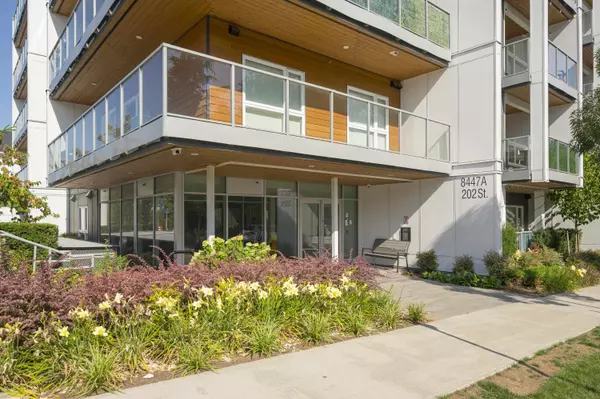 Langley, BC V2Y 2B7,8447 202 ST #A202