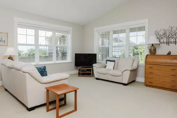 Sechelt, BC V7Z 0V2,6360 Baillie RD