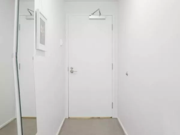 Vancouver, BC V6A 1Z6,219 E Georgia ST #701