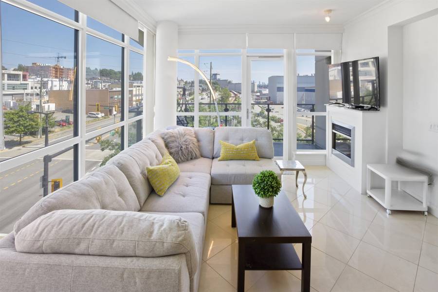 172 Victory Ship WAY #502, North Vancouver, BC V7L 0B5