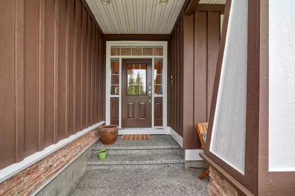 Surrey, BC V4P 3J4,3529 156a ST