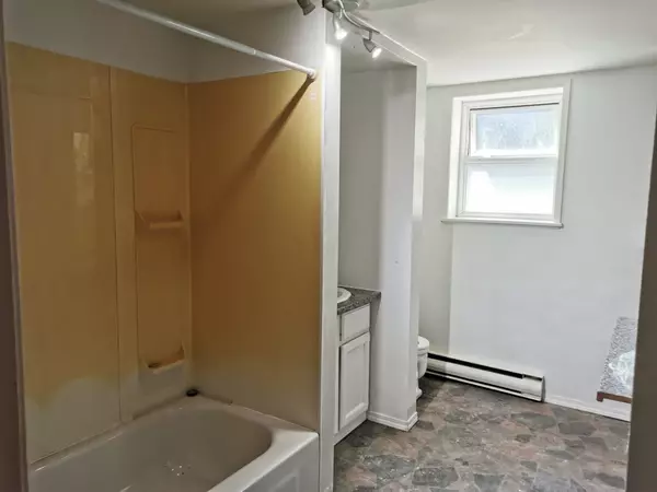 33025 14 AVE Mission, BC V2V 2P3