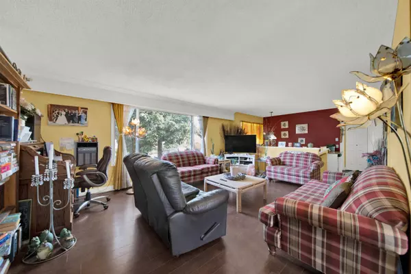 Chilliwack, BC V2R 2M4,6317 Reid RD
