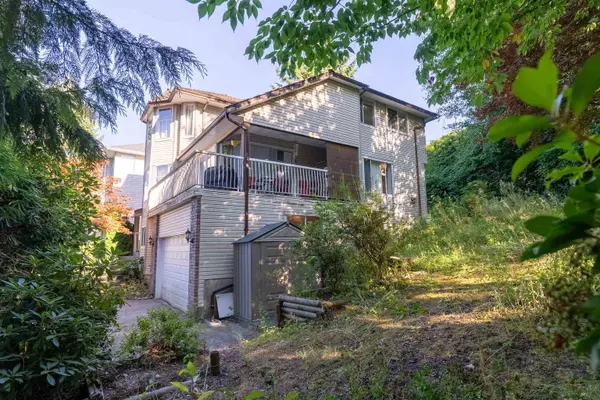Coquitlam, BC V3C 5S6,1038 Windward DR