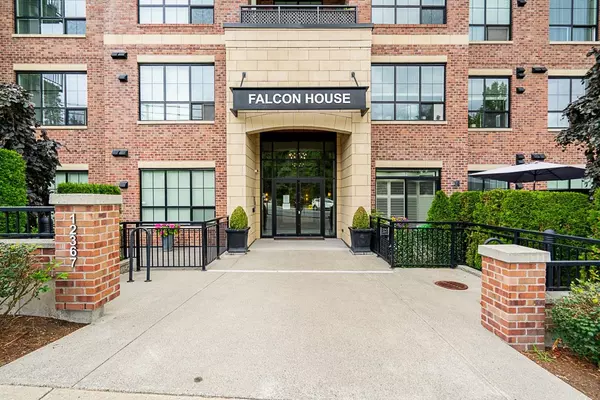 Maple Ridge, BC V2X 6B9,12367 224 ST #204