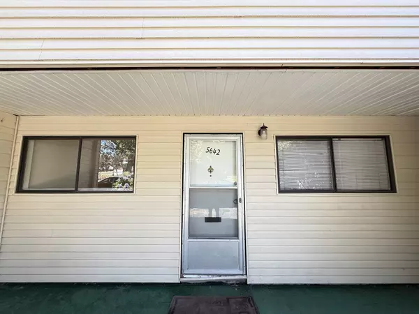 Burnaby, BC V5B 1W7,5642 Broadway