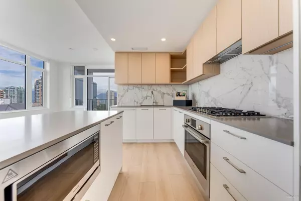 Burnaby, BC V3H 0L3,6468 Willingdon AVE #1706