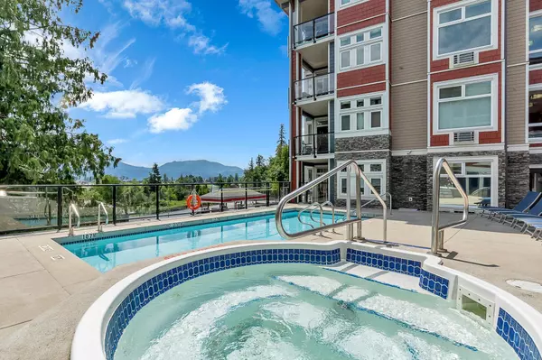 Abbotsford, BC V3G 0E6,2238 Whatcom RD #209