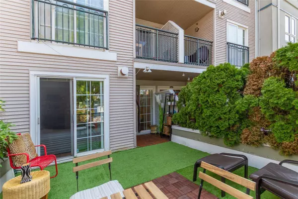 1989 Dunbar ST #210, Vancouver, BC V6R 4R5