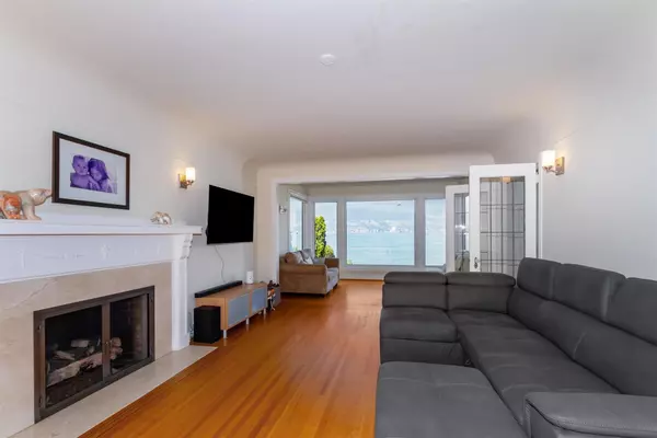 3131 Point Grey RD Vancouver, BC V6K 1B3