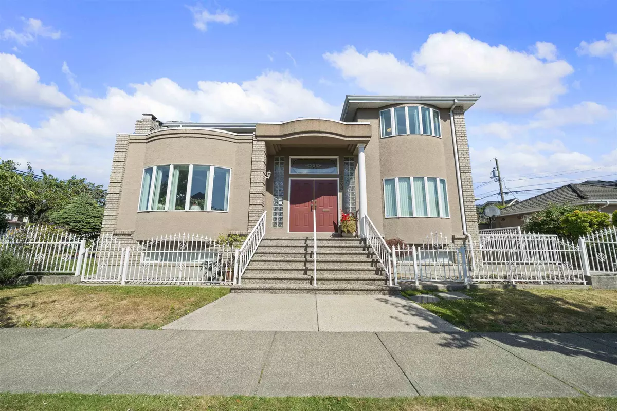 Vancouver, BC V5R 6A1,3838 Penticton ST