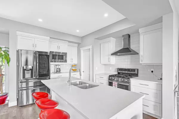 5510 Maclachlan PL Chilliwack, BC V2R 0P3