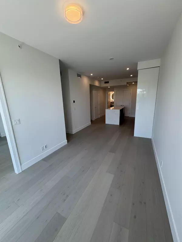 White Rock, BC V4B 3Z2,1342 Johnston RD