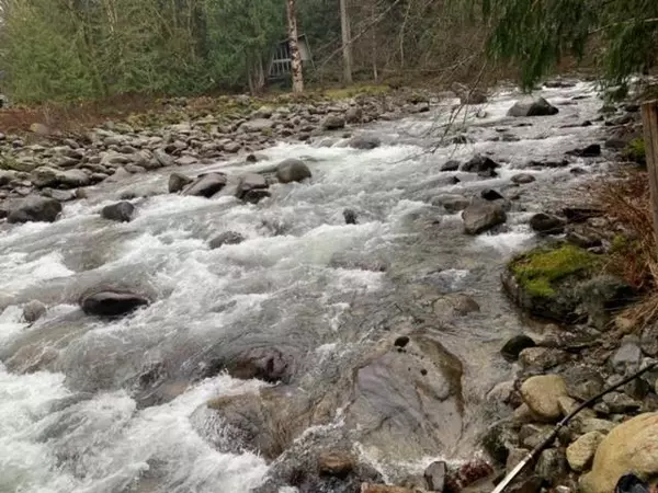 19552 Silver Skagit RD Hope, BC V0X 1L2