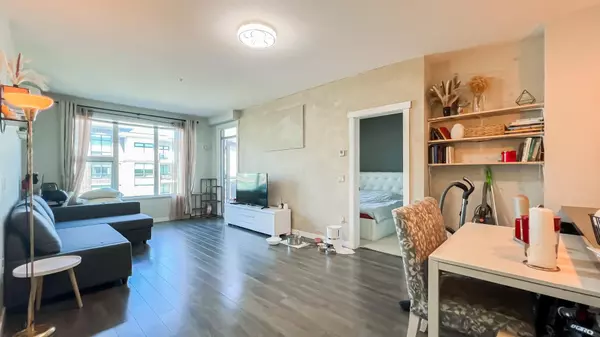 9366 Tomicki AVE #327, Richmond, BC V6X 0N9
