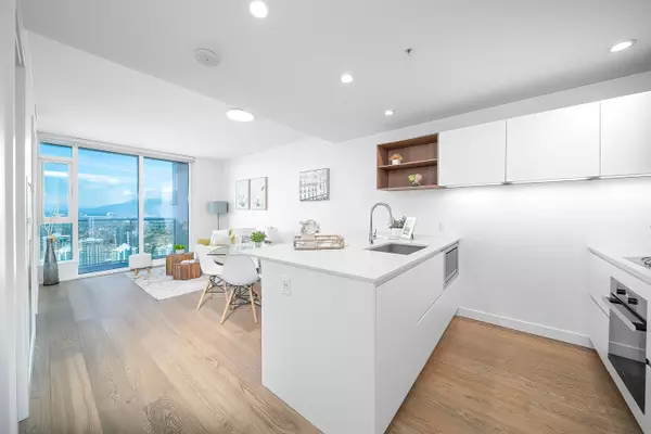 Burnaby, BC V5H 0K2,6000 Mckay AVE #4005