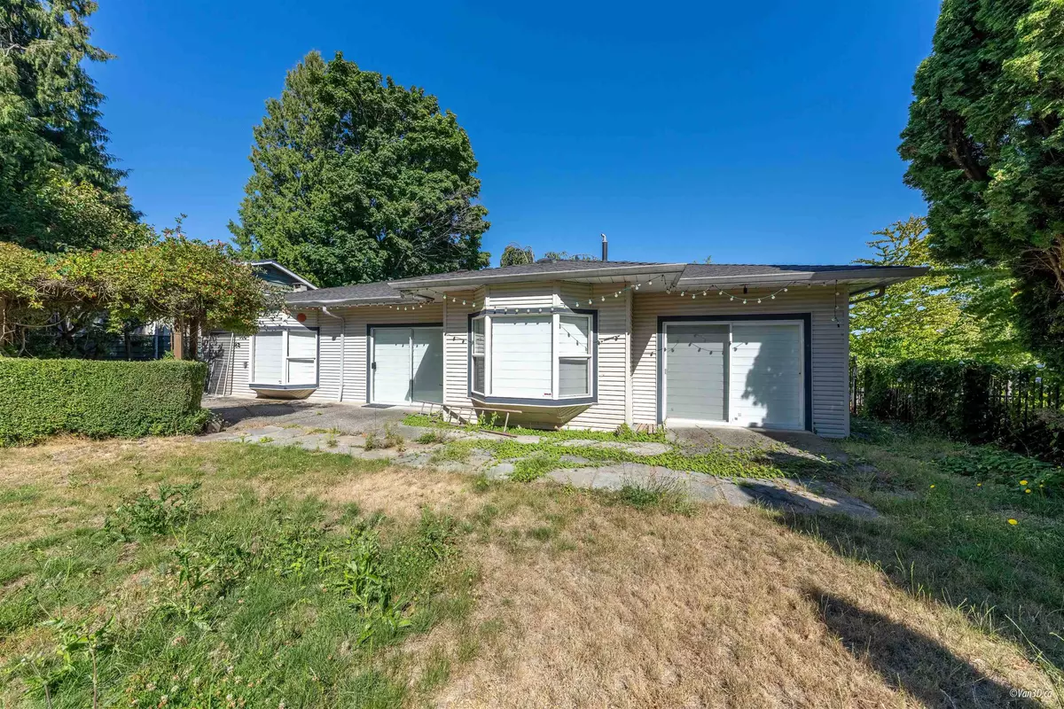 Surrey, BC V4A 4E3,1635 136 AVE