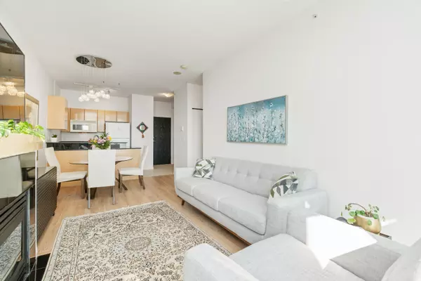 Vancouver, BC V6E 4R8,1239 W Georgia ST #3103